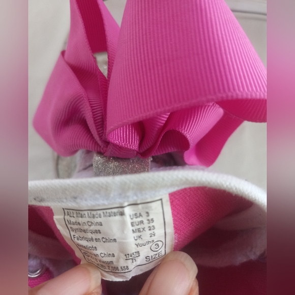 JoJo Siwa Legacee Silver Glitter High Tops Size 3 - Picture 6 of 11